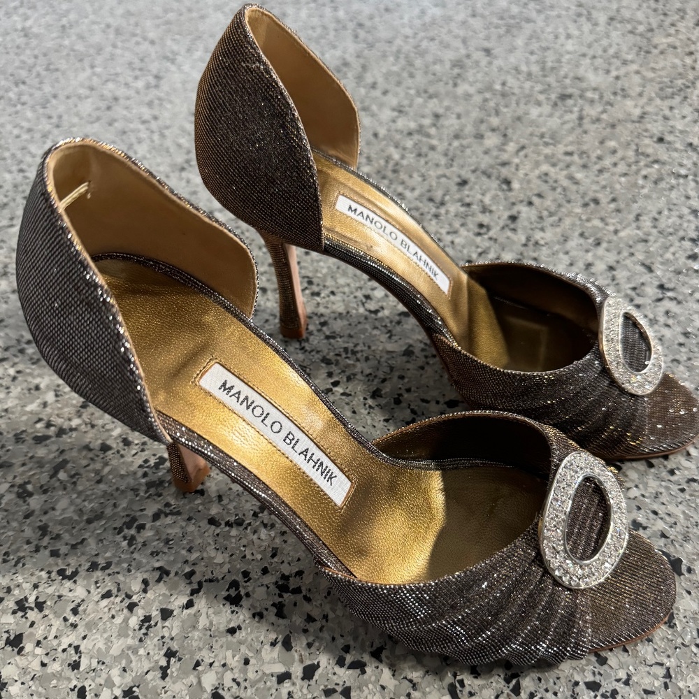 Manolo Blahnik Sedaraby d’Orsay Pump Gold & Silver | 36.5